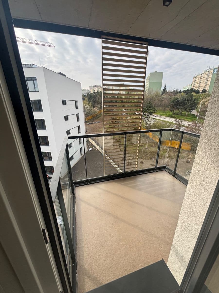 Prenájom bytu 2-izbový 52 m², Komárkova, Praha, Praha Prenájom bytu 2-izbový 52 m², Komárkova, Praha, Praha