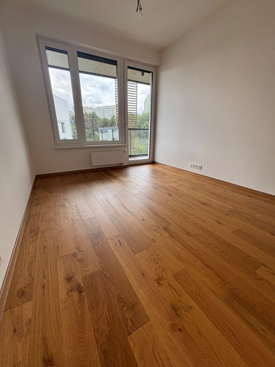 Prenájom bytu 2-izbový 52 m², Komárkova, Praha, Praha Prenájom bytu 2-izbový 52 m², Komárkova, Praha, Praha
