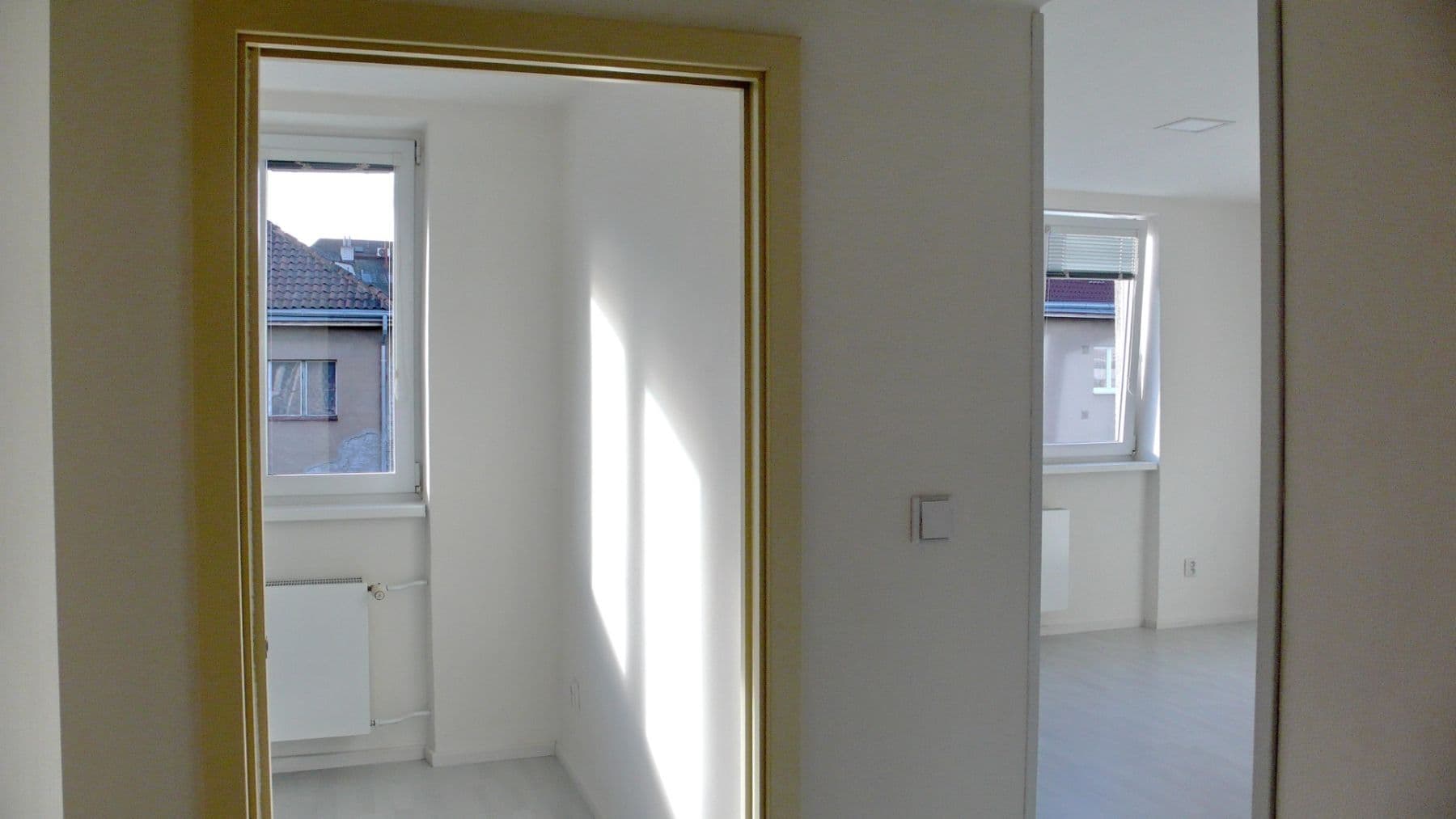 Prenájom bytu 2-izbový 40 m², Čínská, Praha, Praha Prenájom bytu 2-izbový 40 m², Čínská, Praha, Praha