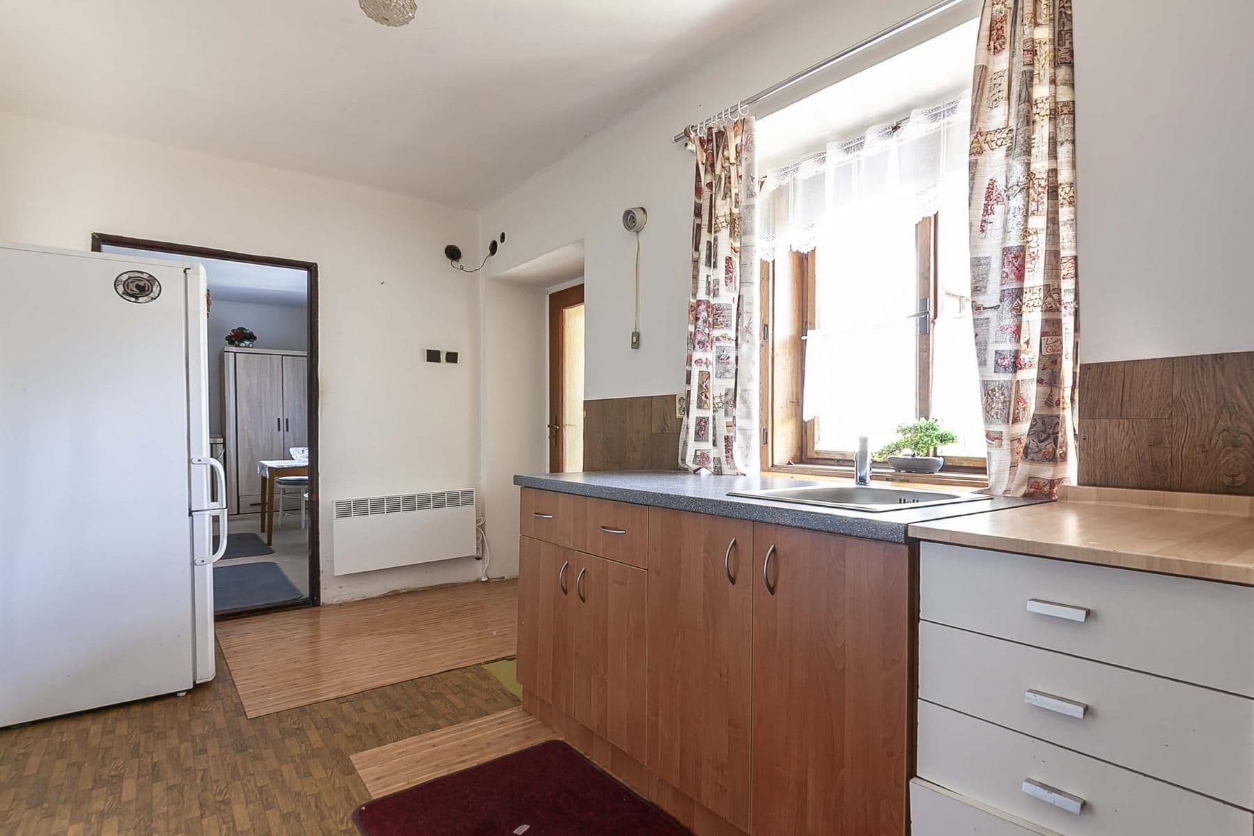 Predaj domu 250 m², pozemek 1.555 m², Doubravčice, Středočeský kraj Predaj domu 250 m², pozemek 1.555 m², Doubravčice, Středočeský kraj
