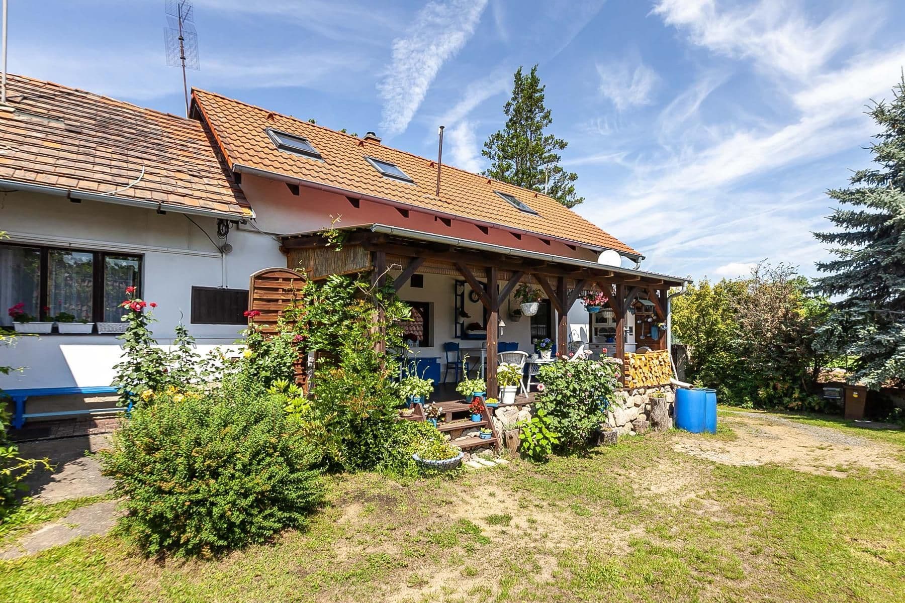 Predaj domu 250 m², pozemek 1.555 m², Doubravčice, Středočeský kraj Predaj domu 250 m², pozemek 1.555 m², Doubravčice, Středočeský kraj
