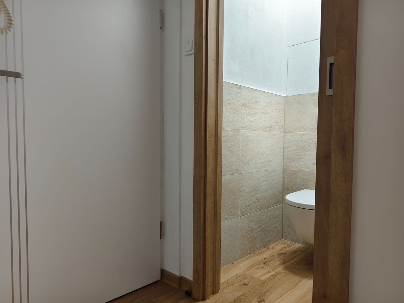 Prenájom bytu 3-izbový 70 m², Nad Zlíchovem, Praha, Praha Prenájom bytu 3-izbový 70 m², Nad Zlíchovem, Praha, Praha