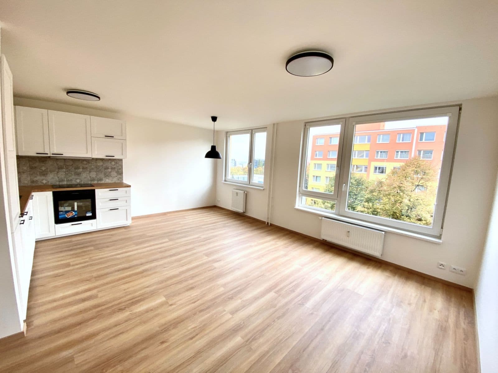 Prenájom bytu 3-izbový 69 m², Přímětická, Praha, Praha Prenájom bytu 3-izbový 69 m², Přímětická, Praha, Praha