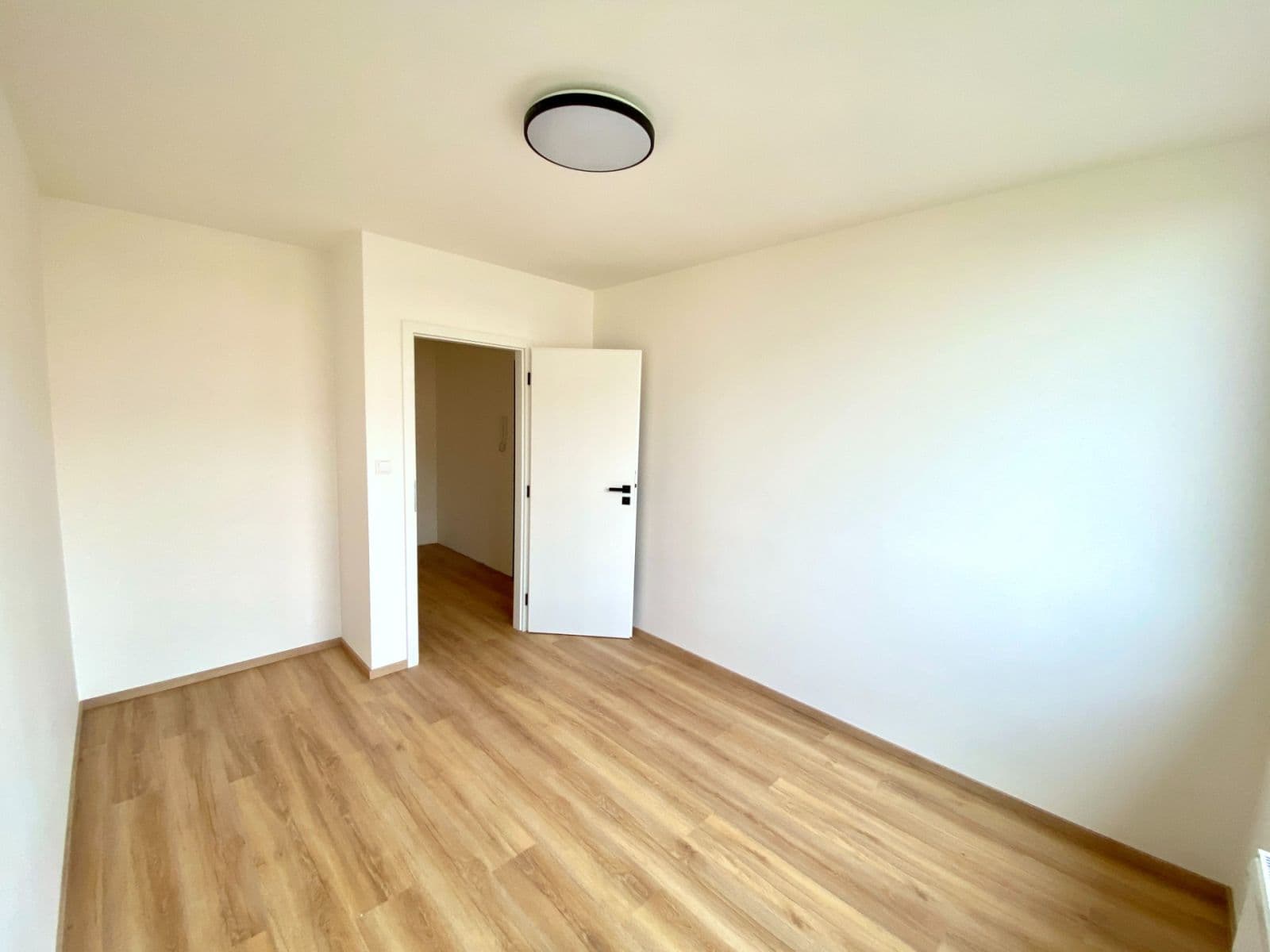 Prenájom bytu 3-izbový 69 m², Přímětická, Praha, Praha Prenájom bytu 3-izbový 69 m², Přímětická, Praha, Praha
