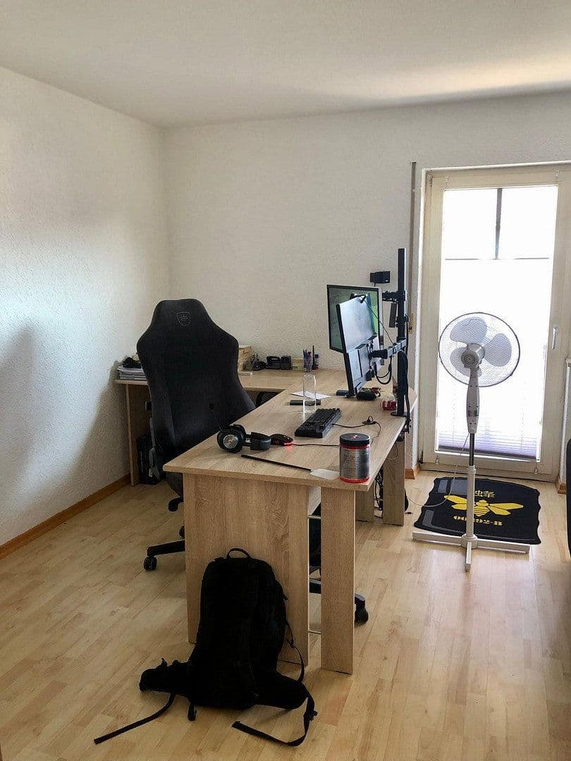 Prenájom bytu 3-izbový 68 m², Trier, Porýnie-Falcko Prenájom bytu 3-izbový 68 m², Trier, Porýnie-Falcko