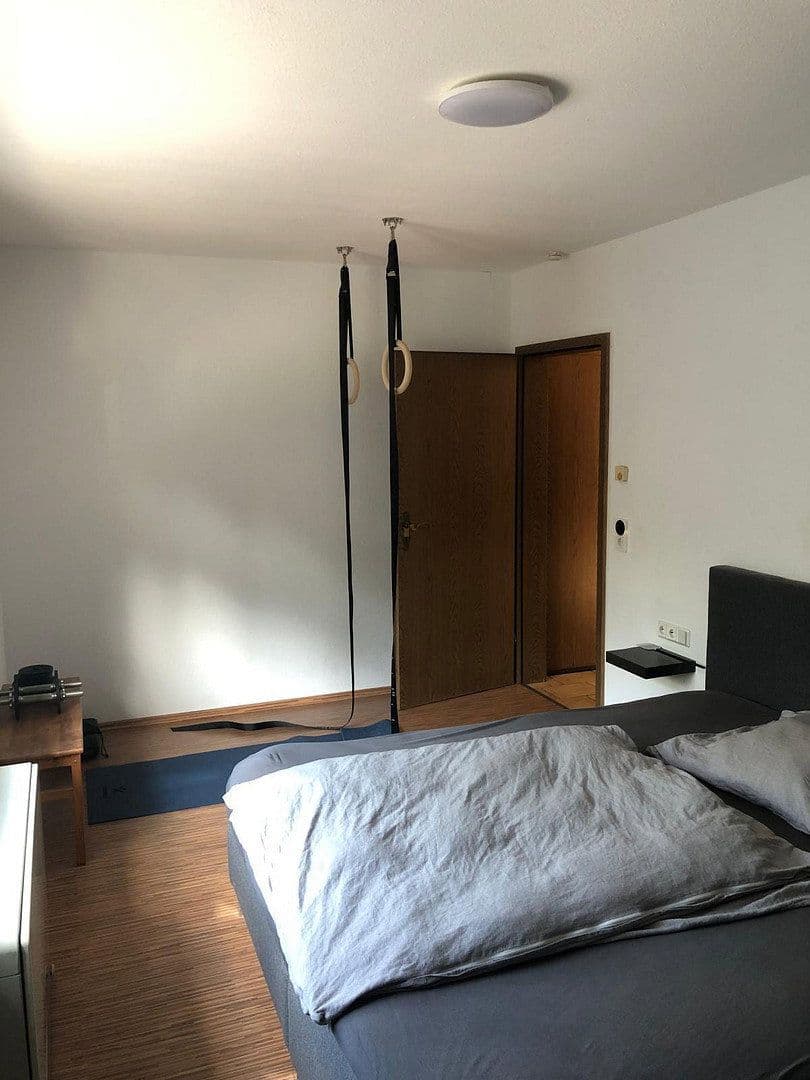 Prenájom bytu 3-izbový 68 m², Trier, Porýnie-Falcko Prenájom bytu 3-izbový 68 m², Trier, Porýnie-Falcko