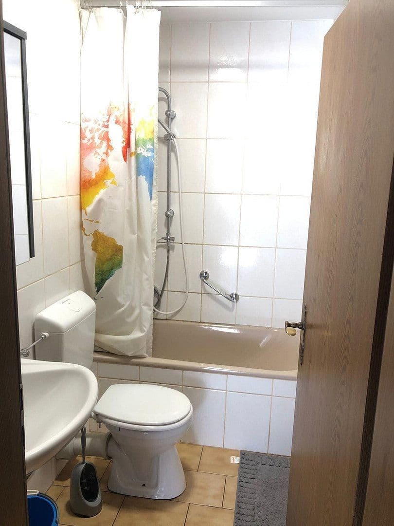 Prenájom bytu 3-izbový 68 m², Trier, Porýnie-Falcko Prenájom bytu 3-izbový 68 m², Trier, Porýnie-Falcko
