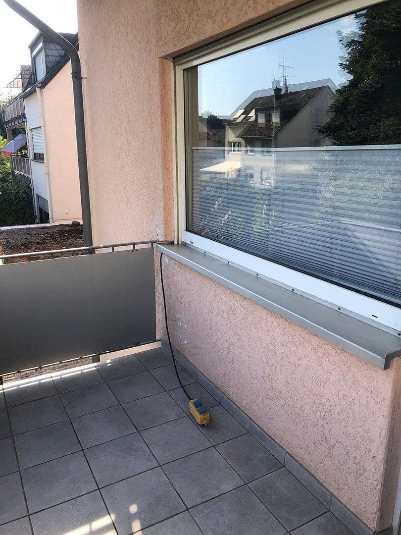 Prenájom bytu 3-izbový 68 m², Trier, Porýnie-Falcko Prenájom bytu 3-izbový 68 m², Trier, Porýnie-Falcko