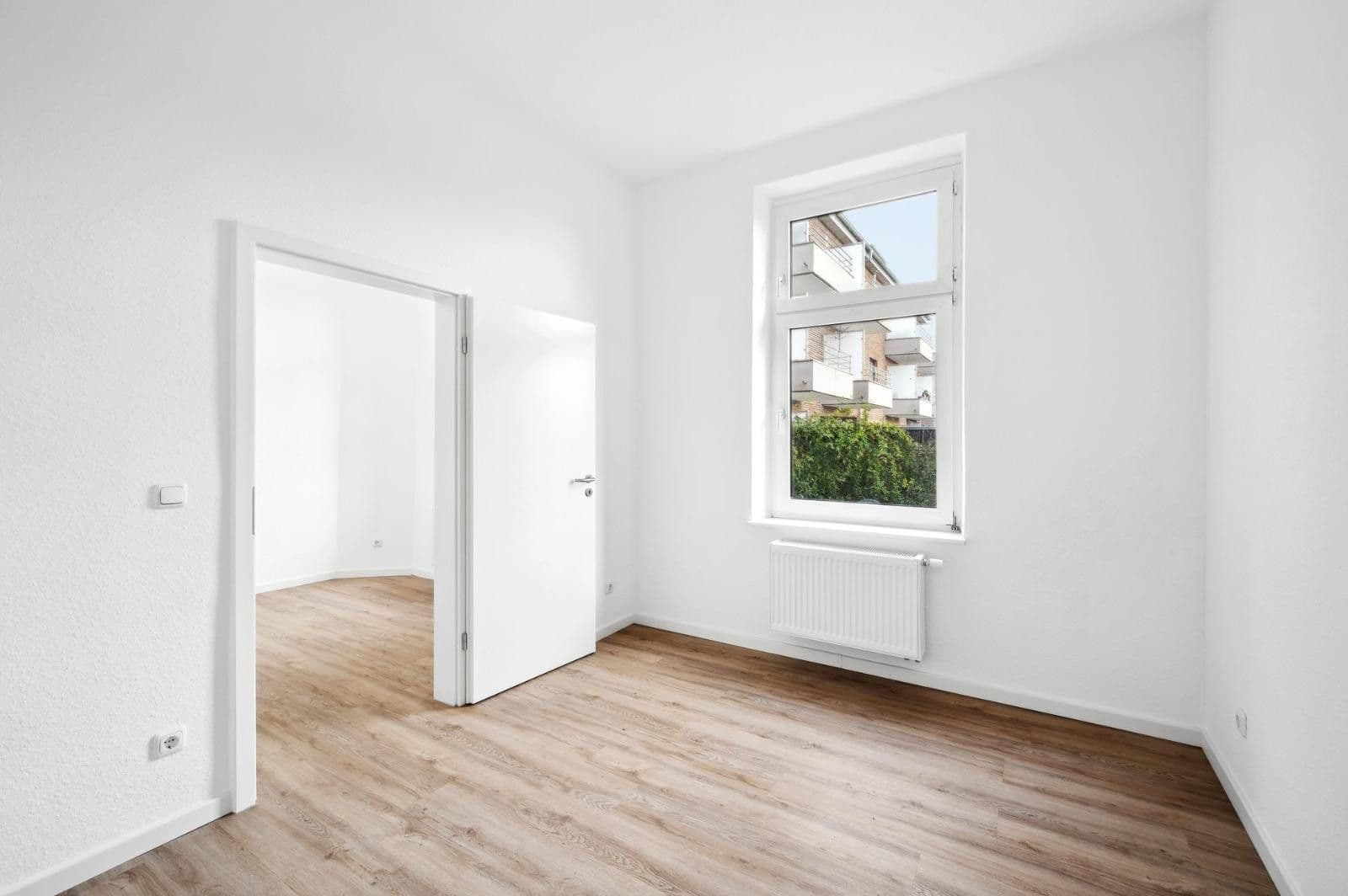 Prenájom bytu 4-izbový 88 m², Mönchengladbach, Severné Porýnie - Westfálsko Prenájom bytu 4-izbový 88 m², Mönchengladbach, Severné Porýnie - Westfálsko