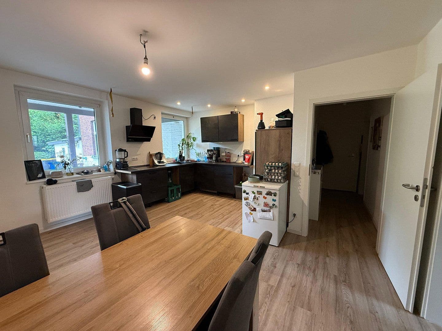 Prenájom bytu 4-izbový 88 m², Mönchengladbach, Severné Porýnie - Westfálsko Prenájom bytu 4-izbový 88 m², Mönchengladbach, Severné Porýnie - Westfálsko