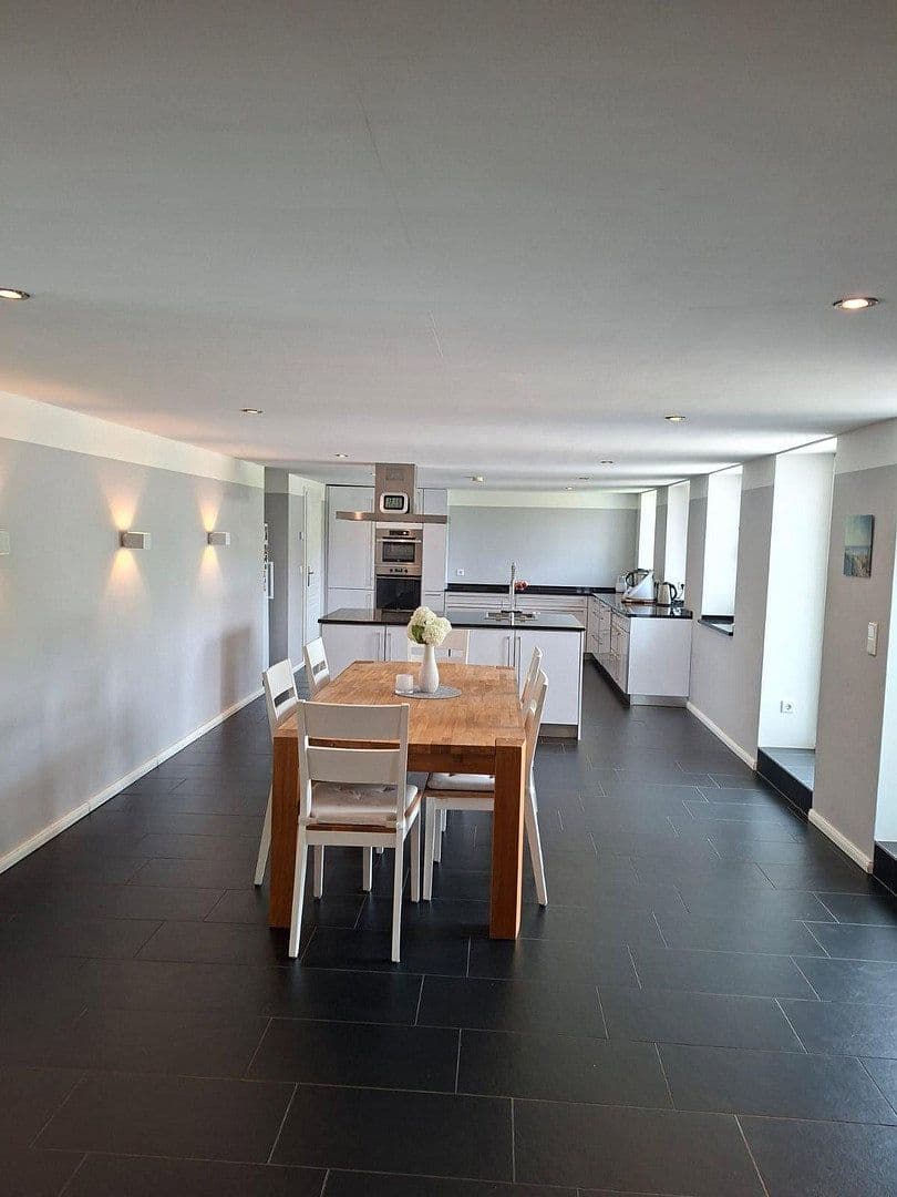Predaj domu 354 m², pozemek 7.940 m², Großsolt, Šlezvicko-Holštajnsko Predaj domu 354 m², pozemek 7.940 m², Großsolt, Šlezvicko-Holštajnsko