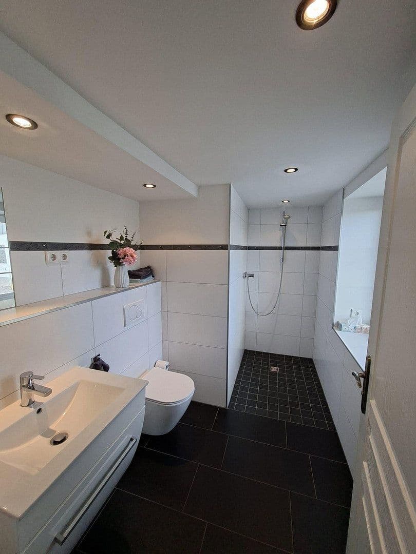 Predaj domu 354 m², pozemek 7.940 m², Großsolt, Šlezvicko-Holštajnsko Predaj domu 354 m², pozemek 7.940 m², Großsolt, Šlezvicko-Holštajnsko