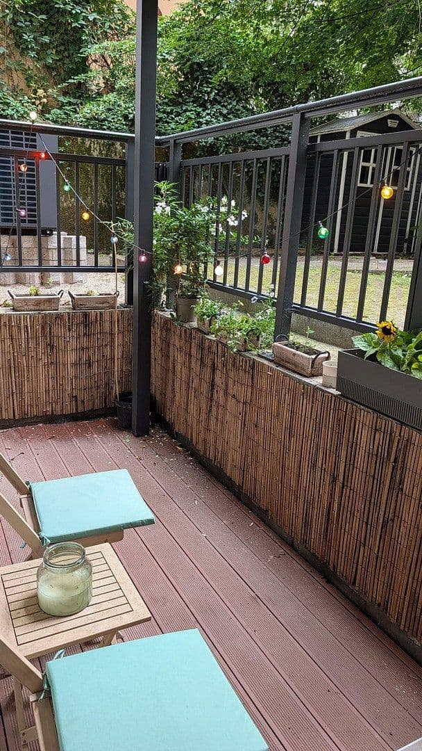 Prenájom bytu 1-izbový 38 m², Berlin, Berlín Prenájom bytu 1-izbový 38 m², Berlin, Berlín