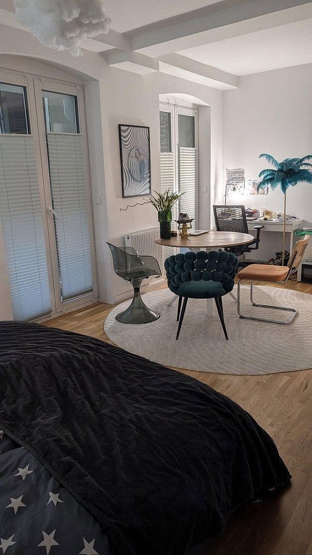 Prenájom bytu 1-izbový 38 m², Berlin, Berlín Prenájom bytu 1-izbový 38 m², Berlin, Berlín