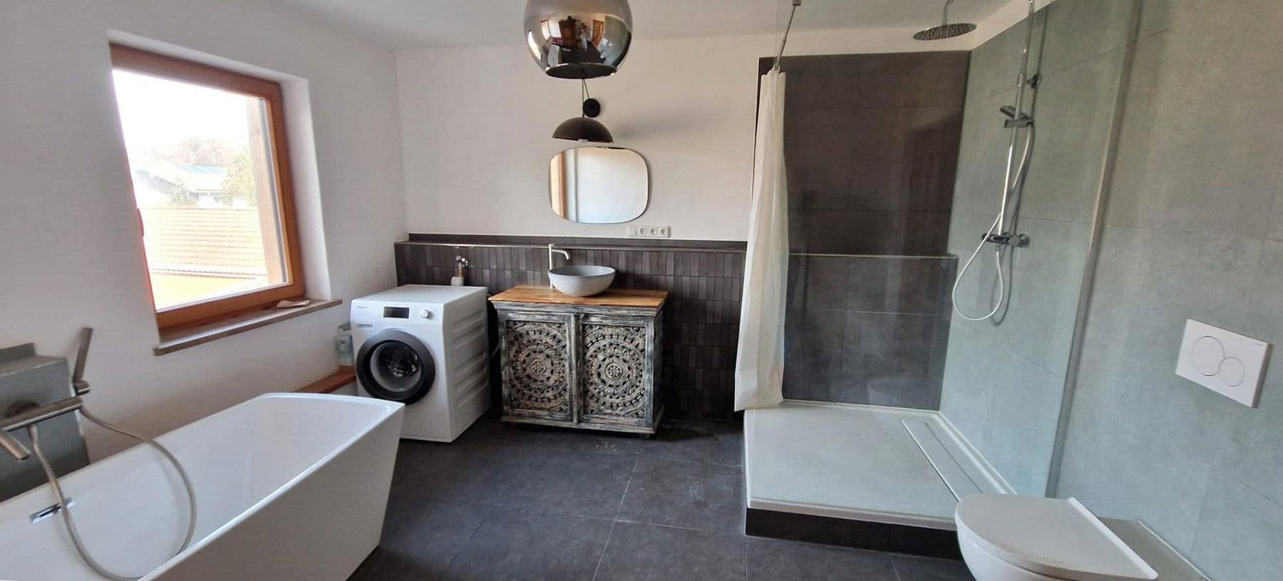 Predaj domu 218 m², pozemek 500 m², Bergen, Bavorsko Predaj domu 218 m², pozemek 500 m², Bergen, Bavorsko