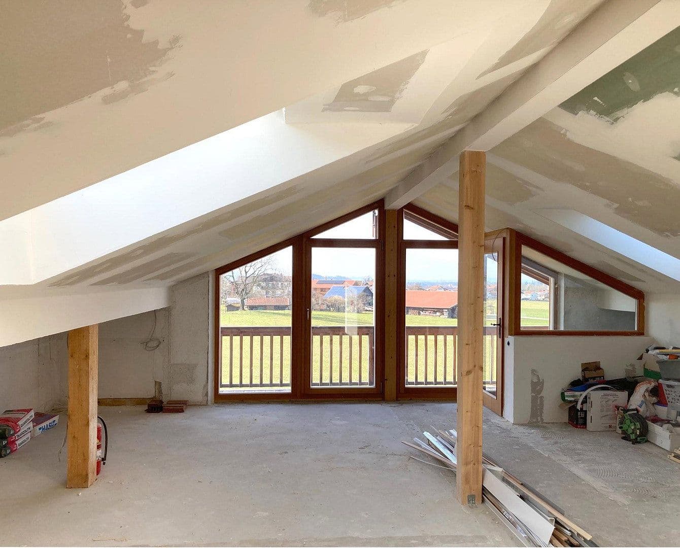 Predaj domu 218 m², pozemek 500 m², Bergen, Bavorsko Predaj domu 218 m², pozemek 500 m², Bergen, Bavorsko