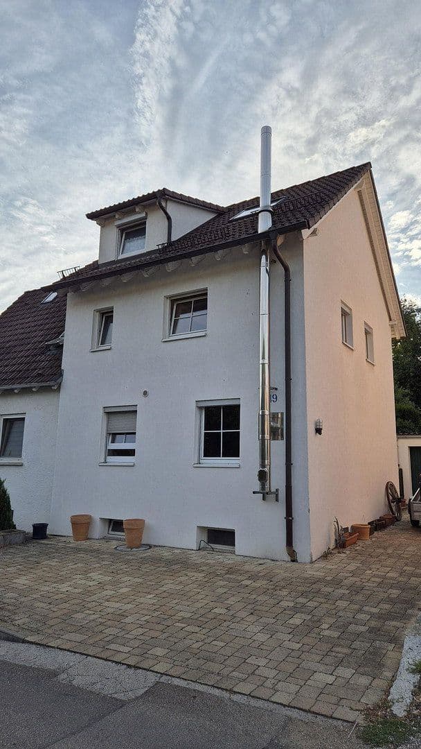 Predaj domu 87 m², pozemek 372 m², Aalen, Bádensko-Wurttembersko Predaj domu 87 m², pozemek 372 m², Aalen, Bádensko-Wurttembersko