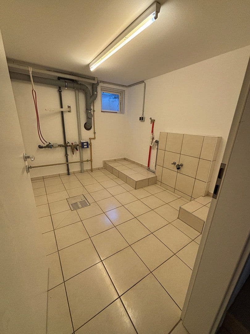 Prenájom domu 130 m², pozemek 270 m², Neuburg an der Donau, Bavorsko Prenájom domu 130 m², pozemek 270 m², Neuburg an der Donau, Bavorsko