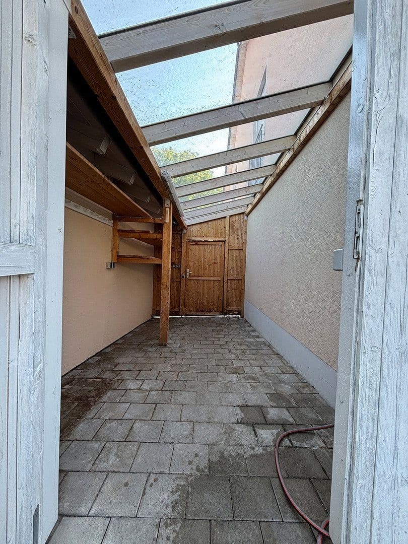 Prenájom domu 130 m², pozemek 270 m², Neuburg an der Donau, Bavorsko Prenájom domu 130 m², pozemek 270 m², Neuburg an der Donau, Bavorsko
