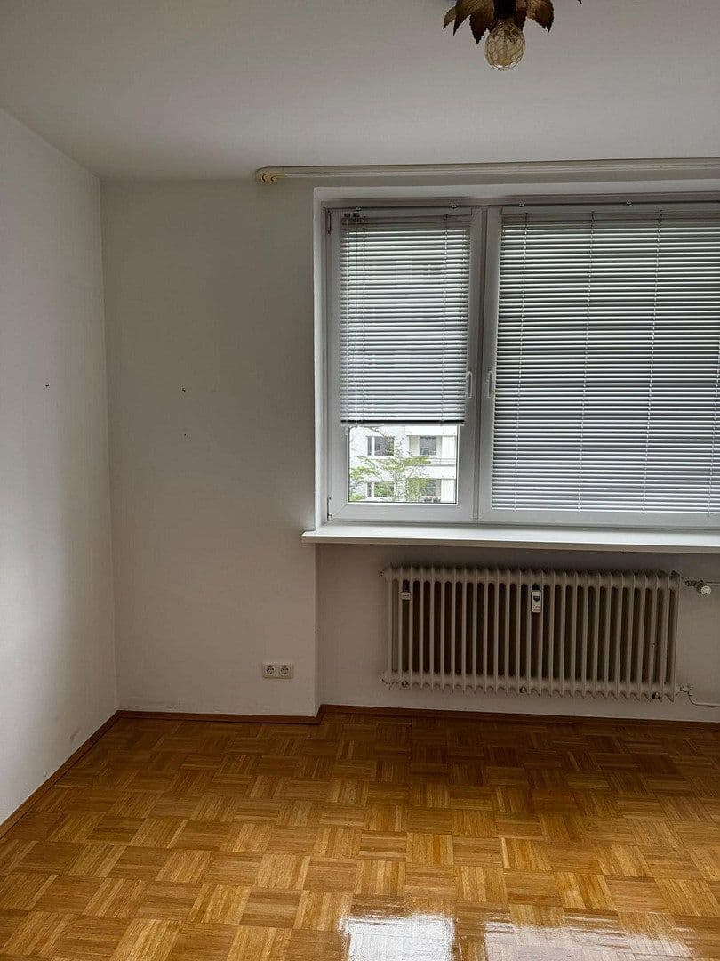 Predaj bytu 2-izbový 70 m², Denninger Str., München, Bavorsko Predaj bytu 2-izbový 70 m², Denninger Str., München, Bavorsko