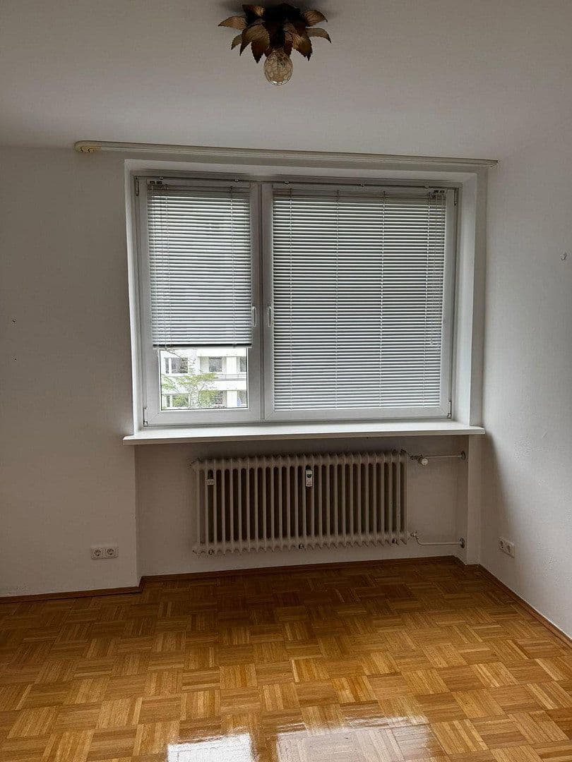 Predaj bytu 2-izbový 70 m², Denninger Str., München, Bavorsko Predaj bytu 2-izbový 70 m², Denninger Str., München, Bavorsko