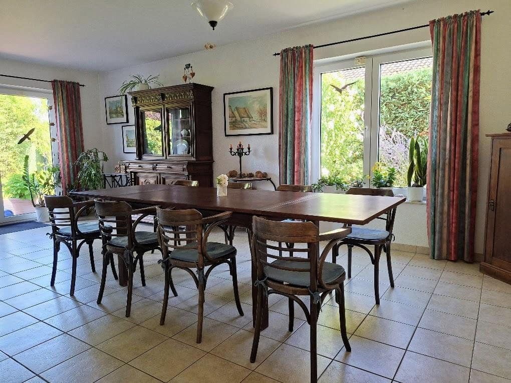 Predaj domu 184 m², pozemok 1.122 m², Geschwister-Scholl-Straße 29, Falkensee, Brandenbursko Predaj domu 184 m², pozemok 1.122 m², Geschwister-Scholl-Straße 29, Falkensee, Brandenbursko