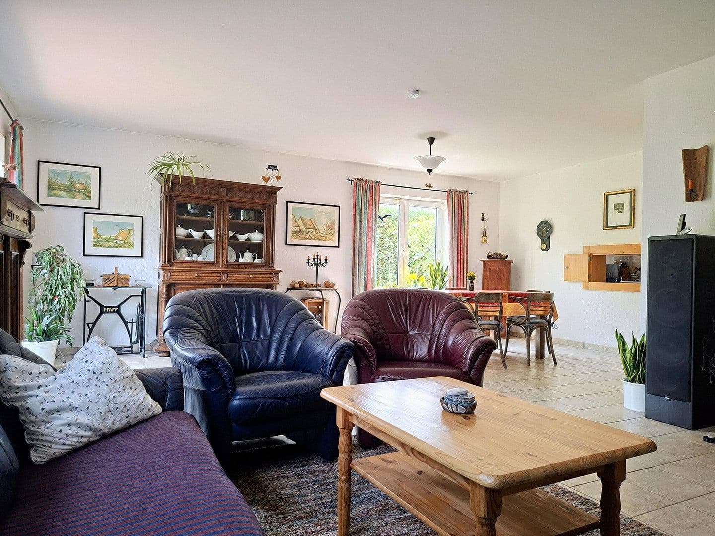 Predaj domu 184 m², pozemek 1.122 m², Falkensee, Brandenbursko Predaj domu 184 m², pozemek 1.122 m², Falkensee, Brandenbursko