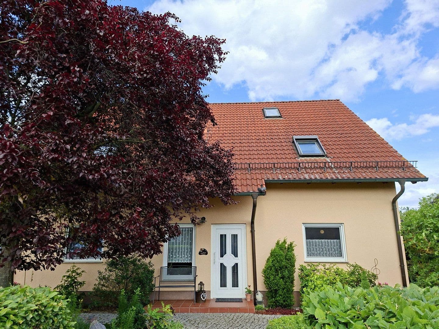 Predaj domu 184 m², pozemek 1.122 m², Falkensee, Brandenbursko Predaj domu 184 m², pozemek 1.122 m², Falkensee, Brandenbursko