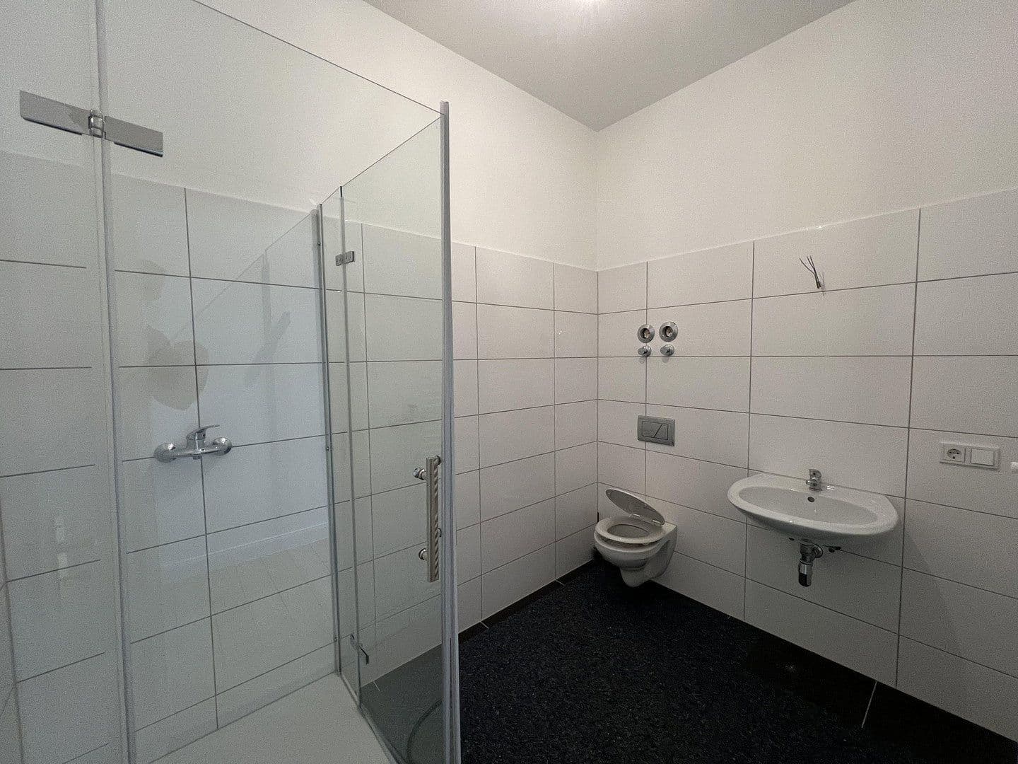 Prenájom bytu 2-izbový 60 m², Hattinger Str. 867, Bochum, Severné Porýnie - Westfálsko Prenájom bytu 2-izbový 60 m², Hattinger Str. 867, Bochum, Severné Porýnie - Westfálsko