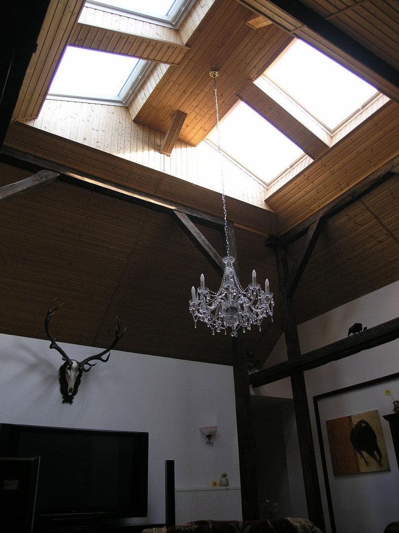 Prenájom bytu 4-izbový 210 m², Bennewitz, Sasko Prenájom bytu 4-izbový 210 m², Bennewitz, Sasko