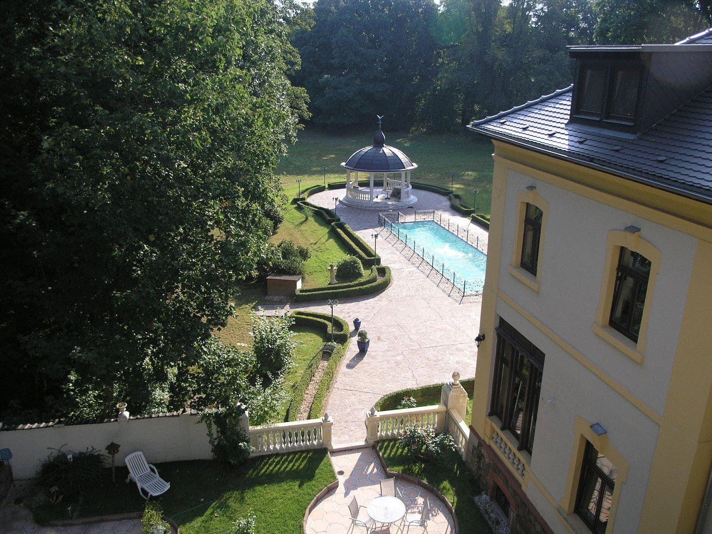 Prenájom bytu 4-izbový 210 m², Bennewitz, Sasko Prenájom bytu 4-izbový 210 m², Bennewitz, Sasko