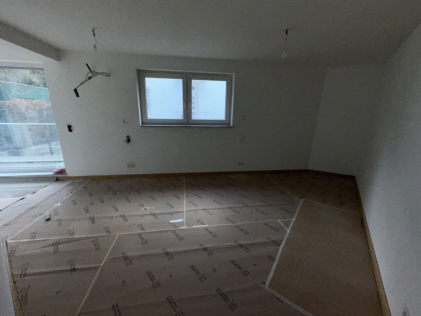 Prenájom bytu 4-izbový 190 m², Rauschener Allee 4, Berlin, Berlín Prenájom bytu 4-izbový 190 m², Rauschener Allee 4, Berlin, Berlín