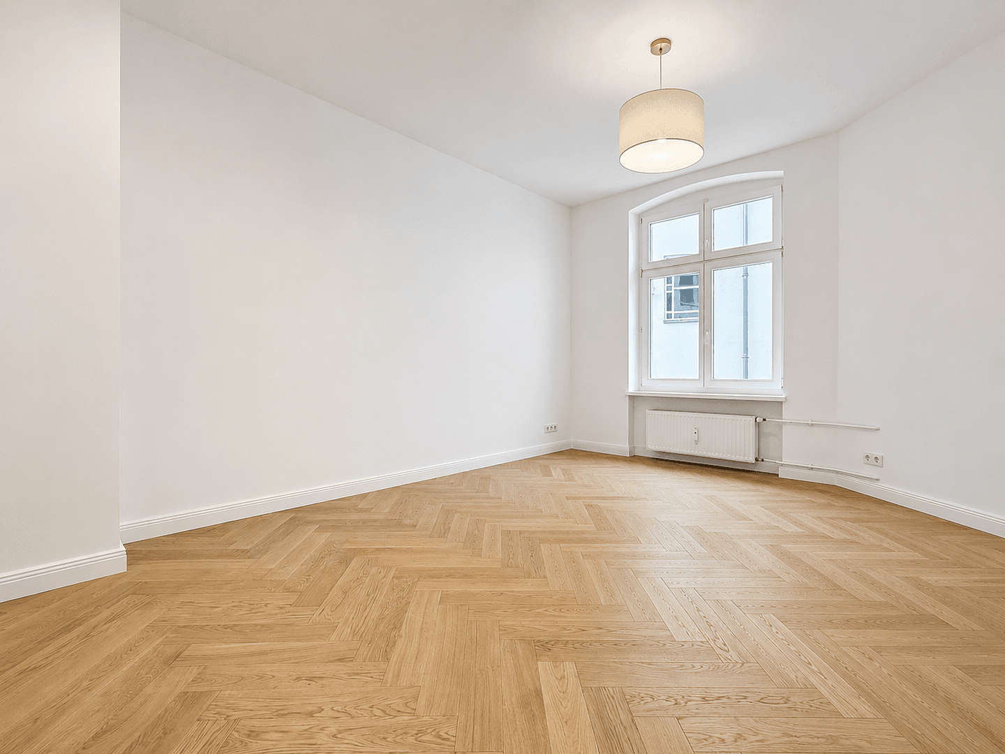 Predaj bytu 3-izbový 86 m², Berlin, Berlín Predaj bytu 3-izbový 86 m², Berlin, Berlín