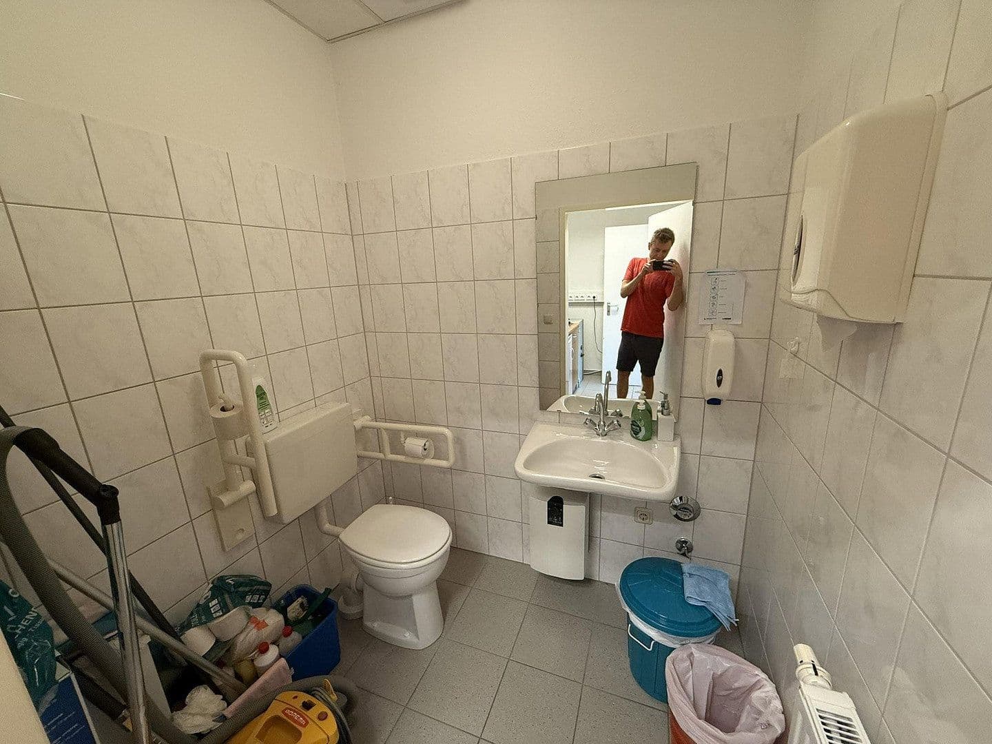 Prenájom kancelárie 43 m², Lührsweg 17, Seevetal, Dolné Sasko Prenájom kancelárie 43 m², Lührsweg 17, Seevetal, Dolné Sasko