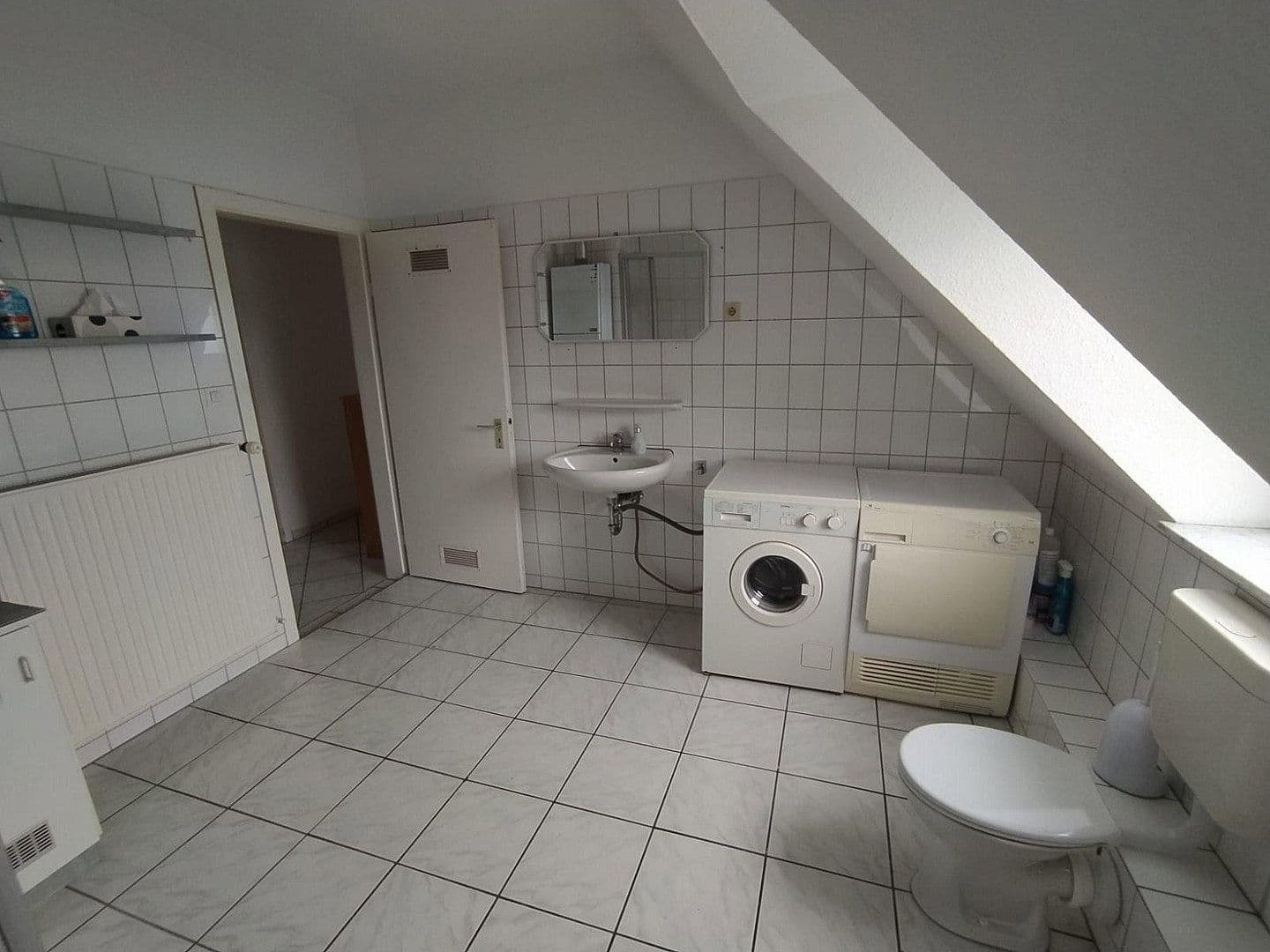 Prenájom bytu 2-izbový 63 m², Johannistorwall 12a, Osnabrück, Dolné Sasko Prenájom bytu 2-izbový 63 m², Johannistorwall 12a, Osnabrück, Dolné Sasko