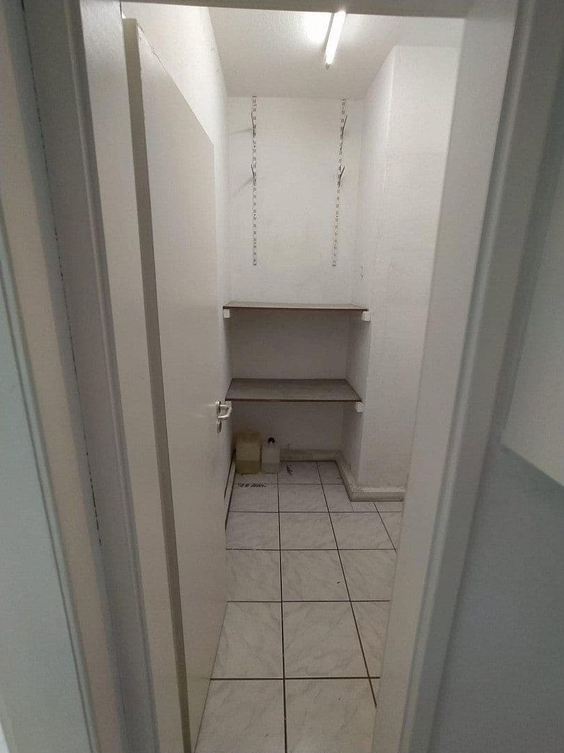 Prenájom bytu 2-izbový 63 m², Johannistorwall 12a, Osnabrück, Dolné Sasko Prenájom bytu 2-izbový 63 m², Johannistorwall 12a, Osnabrück, Dolné Sasko