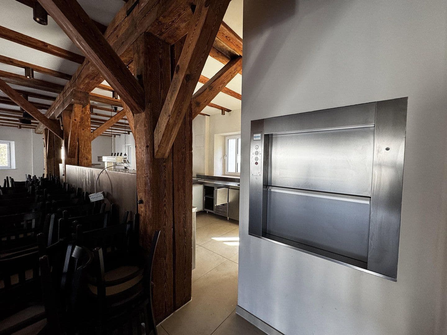 Prenájom nebytového priestoru 453 m², Dinauer Straße 1, Kallmünz, Bavorsko Prenájom nebytového priestoru 453 m², Dinauer Straße 1, Kallmünz, Bavorsko