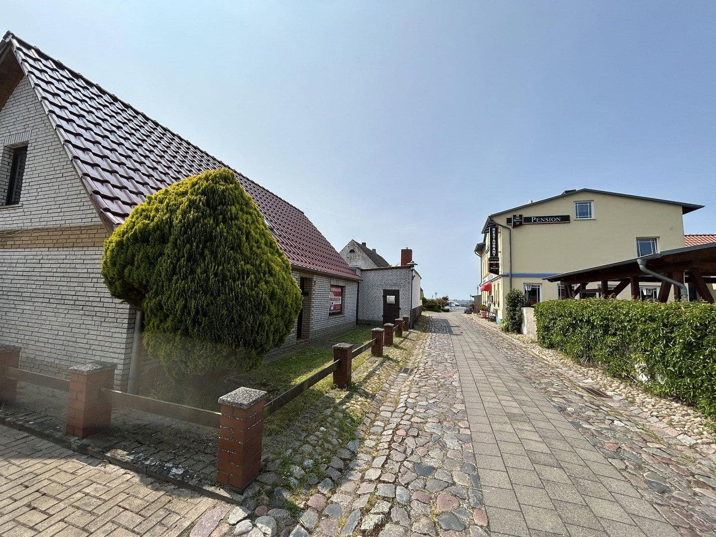 Predaj domu 120 m², pozemek 250 m², Bahnhofstraße 2, Wiek auf Rügen, Meklenbursko-Predpomoransko Predaj domu 120 m², pozemek 250 m², Bahnhofstraße 2, Wiek auf Rügen, Meklenbursko-Predpomoransko