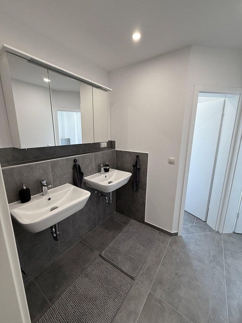 Prenájom bytu 13 m², Viernheim, Hesensko Prenájom bytu 13 m², Viernheim, Hesensko