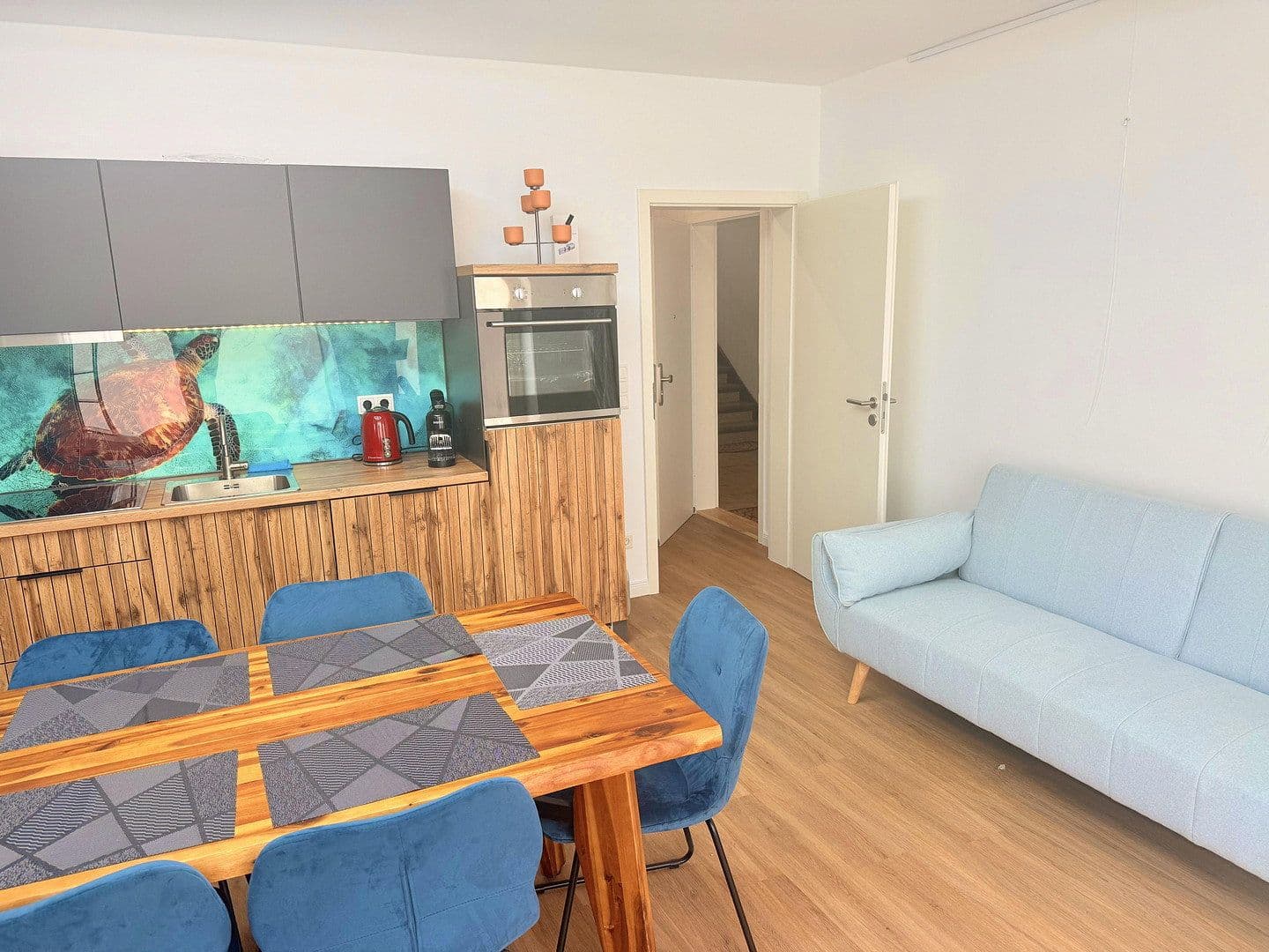 Prenájom bytu 2-izbový 65 m², Marquardsenstr. 5, Erlangen, Bavorsko Prenájom bytu 2-izbový 65 m², Marquardsenstr. 5, Erlangen, Bavorsko
