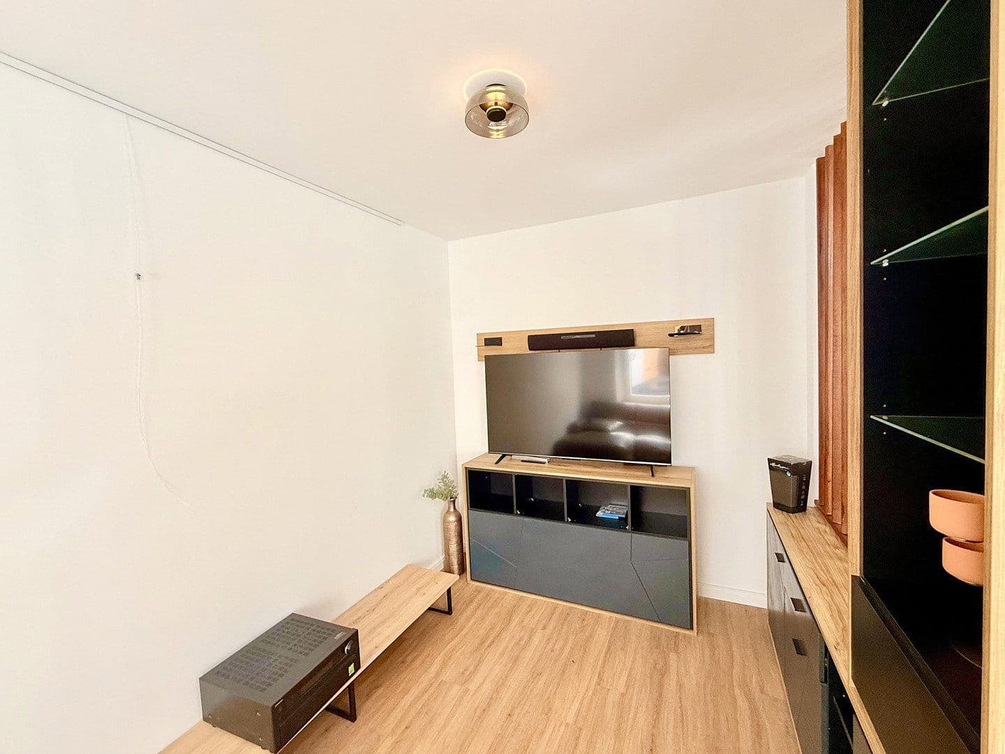 Prenájom bytu 2-izbový 65 m², Marquardsenstr. 5, Erlangen, Bavorsko Prenájom bytu 2-izbový 65 m², Marquardsenstr. 5, Erlangen, Bavorsko