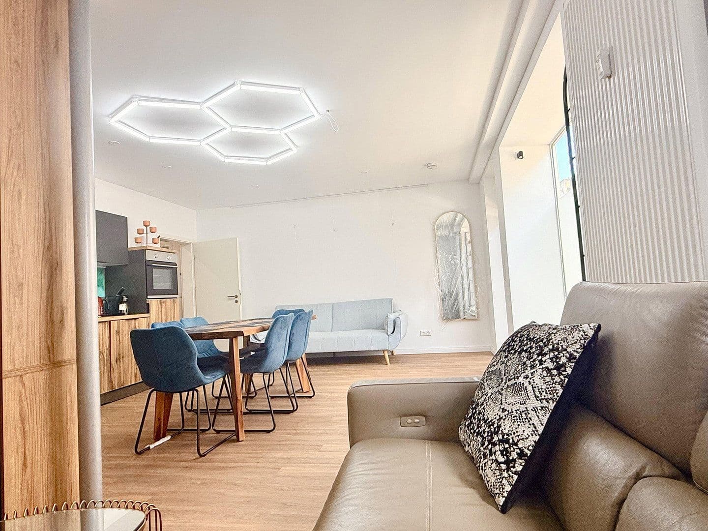 Prenájom bytu 2-izbový 65 m², Marquardsenstr. 5, Erlangen, Bavorsko Prenájom bytu 2-izbový 65 m², Marquardsenstr. 5, Erlangen, Bavorsko