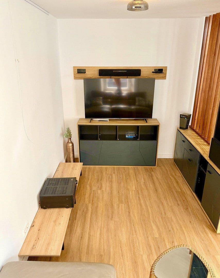 Prenájom bytu 2-izbový 65 m², Marquardsenstr. 5, Erlangen, Bavorsko Prenájom bytu 2-izbový 65 m², Marquardsenstr. 5, Erlangen, Bavorsko
