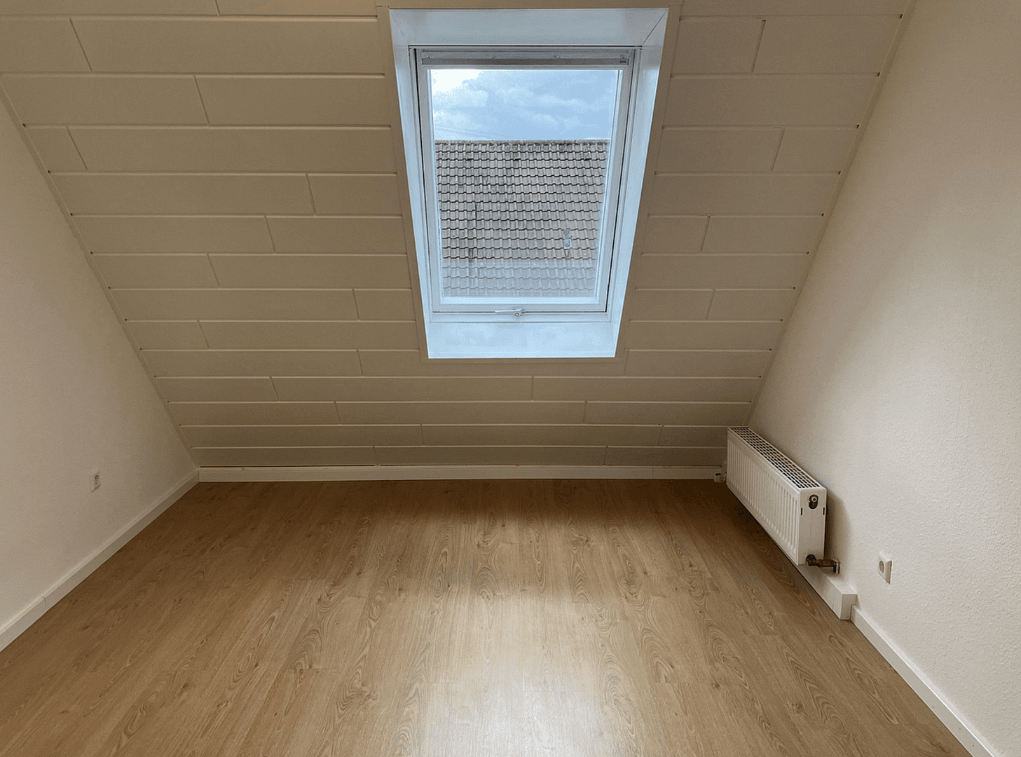 Predaj domu 165 m², pozemek 181 m², Rauenberg, Bádensko-Wurttembersko Predaj domu 165 m², pozemek 181 m², Rauenberg, Bádensko-Wurttembersko