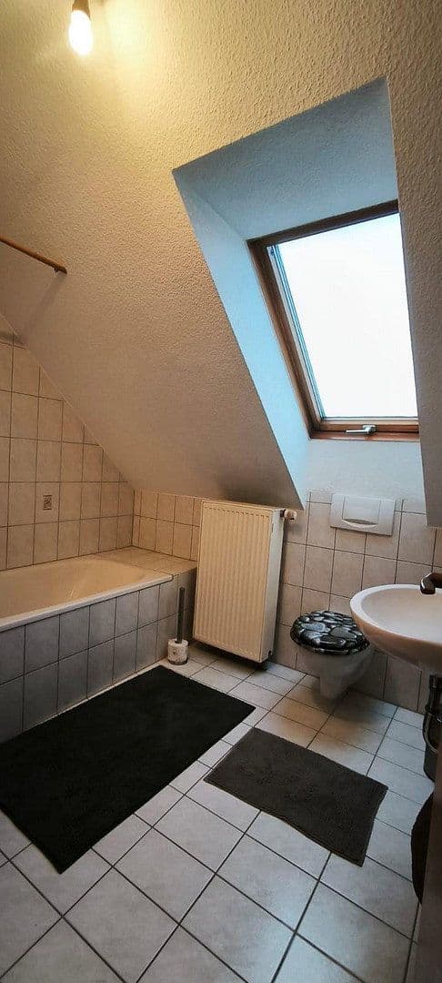 Predaj bytu 3-izbový 60 m², Offenhausen, Bavorsko Predaj bytu 3-izbový 60 m², Offenhausen, Bavorsko
