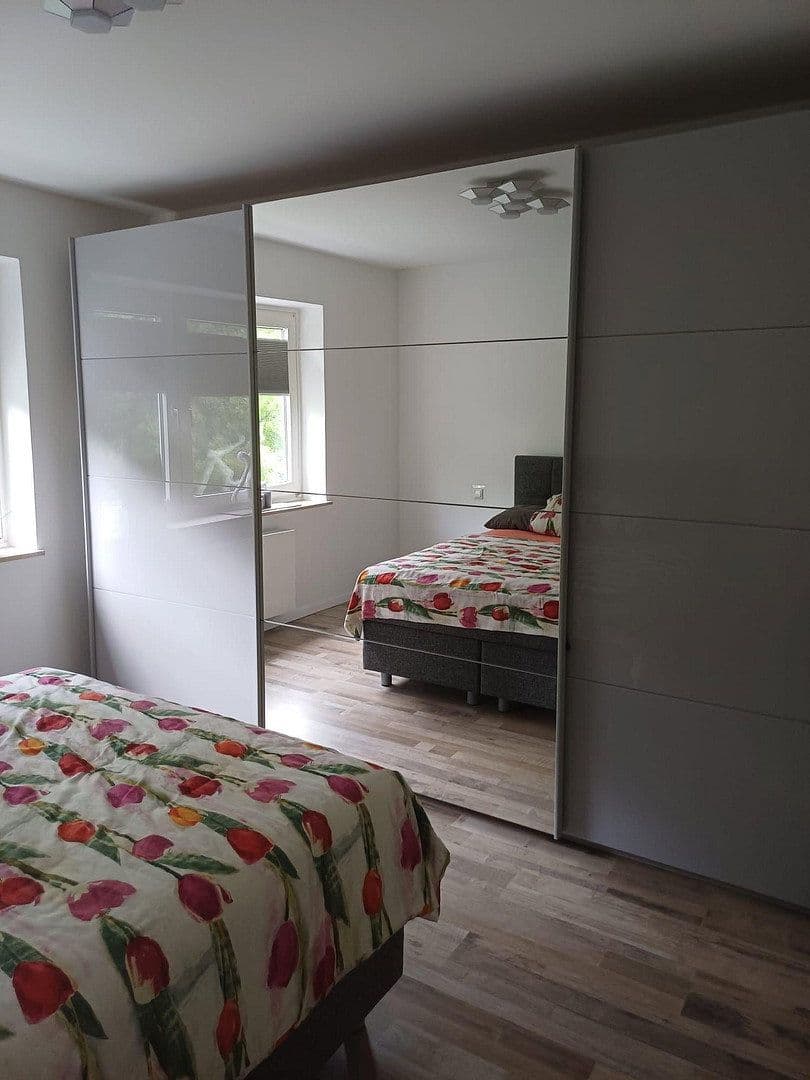 Prenájom bytu 3-izbový 80 m², Bochum, Severné Porýnie - Westfálsko Prenájom bytu 3-izbový 80 m², Bochum, Severné Porýnie - Westfálsko