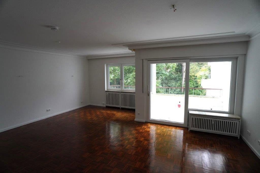 Predaj bytu 3-izbový 120 m², Kronberg im Taunus, Hesensko Predaj bytu 3-izbový 120 m², Kronberg im Taunus, Hesensko
