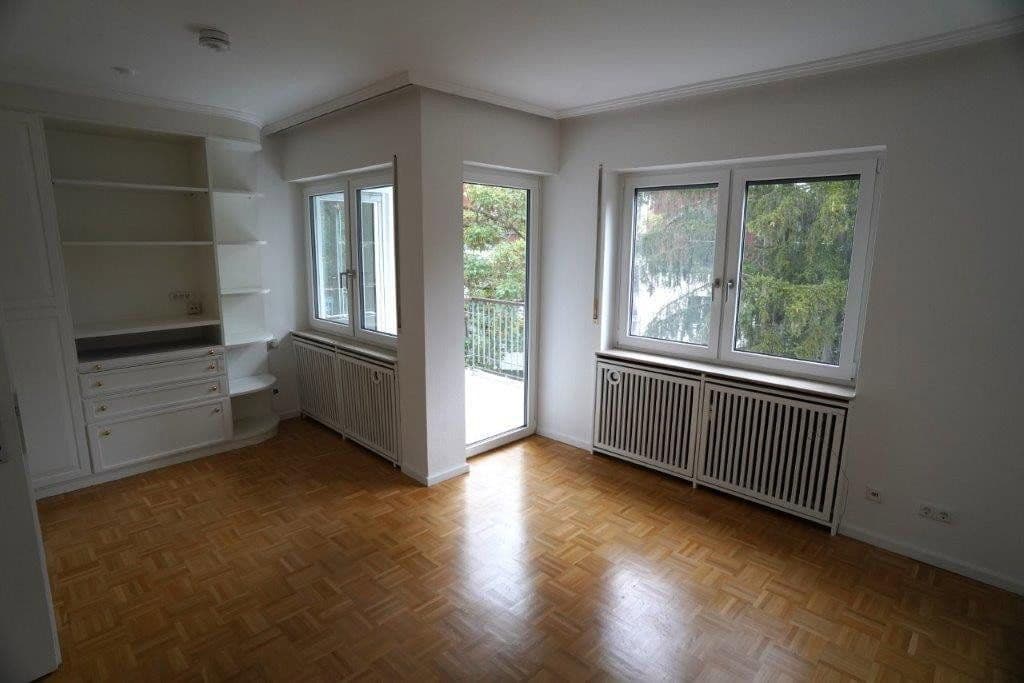 Predaj bytu 3-izbový 120 m², Kronberg im Taunus, Hesensko Predaj bytu 3-izbový 120 m², Kronberg im Taunus, Hesensko