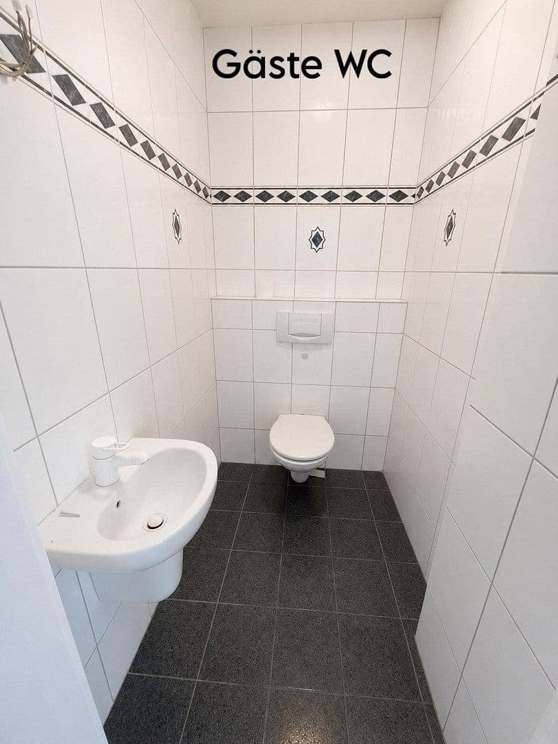 Predaj bytu 3-izbový 135 m², Hackenberg 16, Remscheid-Lennep, Severné Porýnie - Westfálsko Predaj bytu 3-izbový 135 m², Hackenberg 16, Remscheid-Lennep, Severné Porýnie - Westfálsko