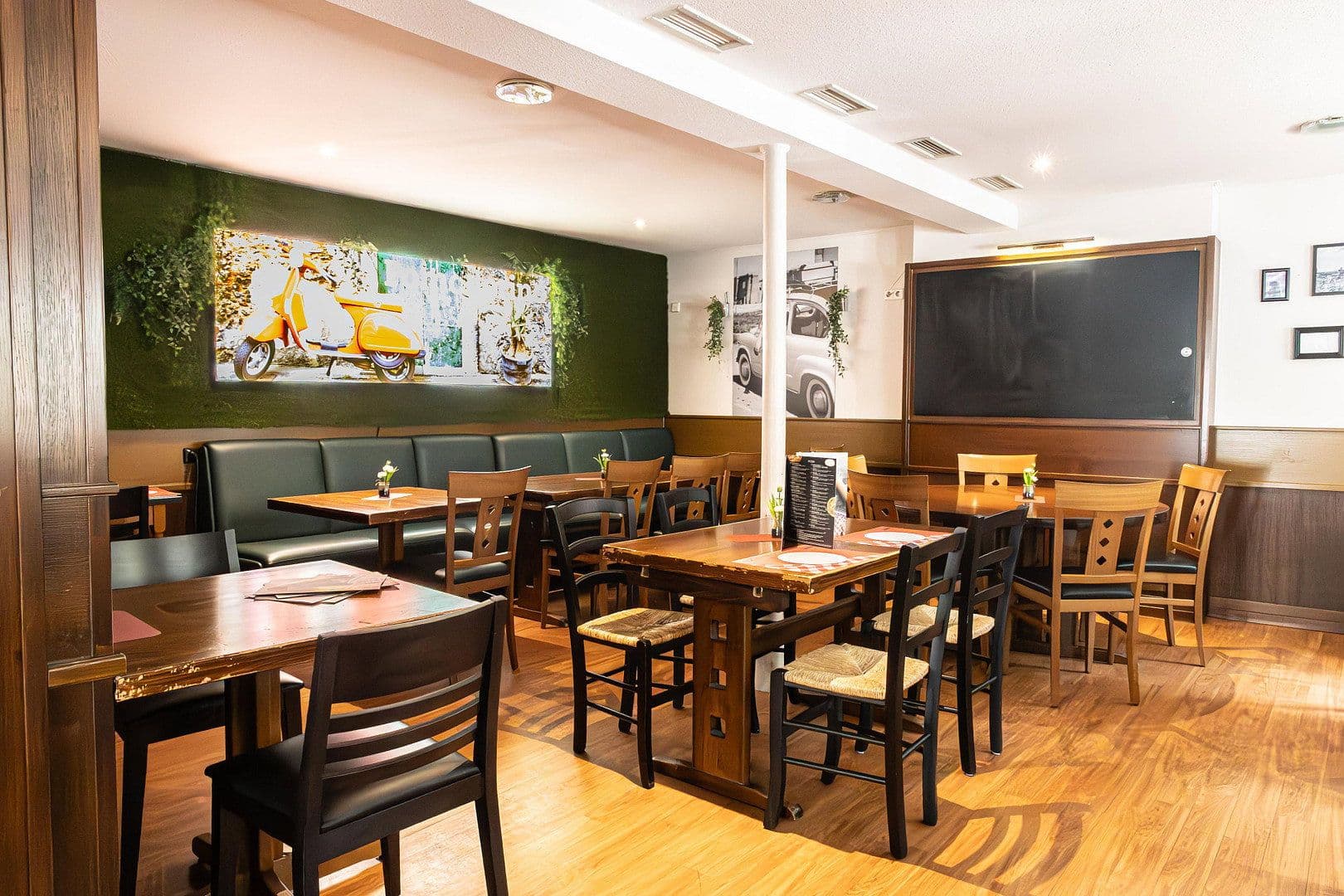 Prenájom nebytového priestoru 200 m², Hauptstraße 16, Bühl, Bádensko-Wurttembersko Prenájom nebytového priestoru 200 m², Hauptstraße 16, Bühl, Bádensko-Wurttembersko